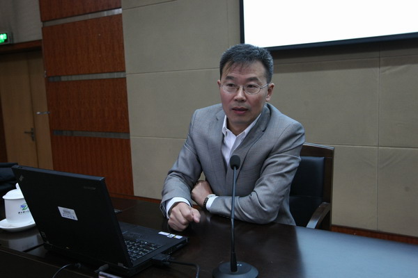 浙江工业大学副校长李小年教授来校作研究生教育专题报告